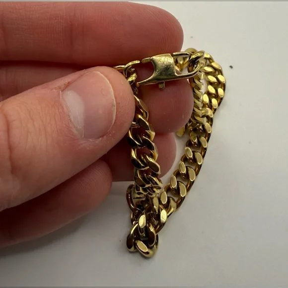24k Gold Plated Bracelet - Picture 2 of 3